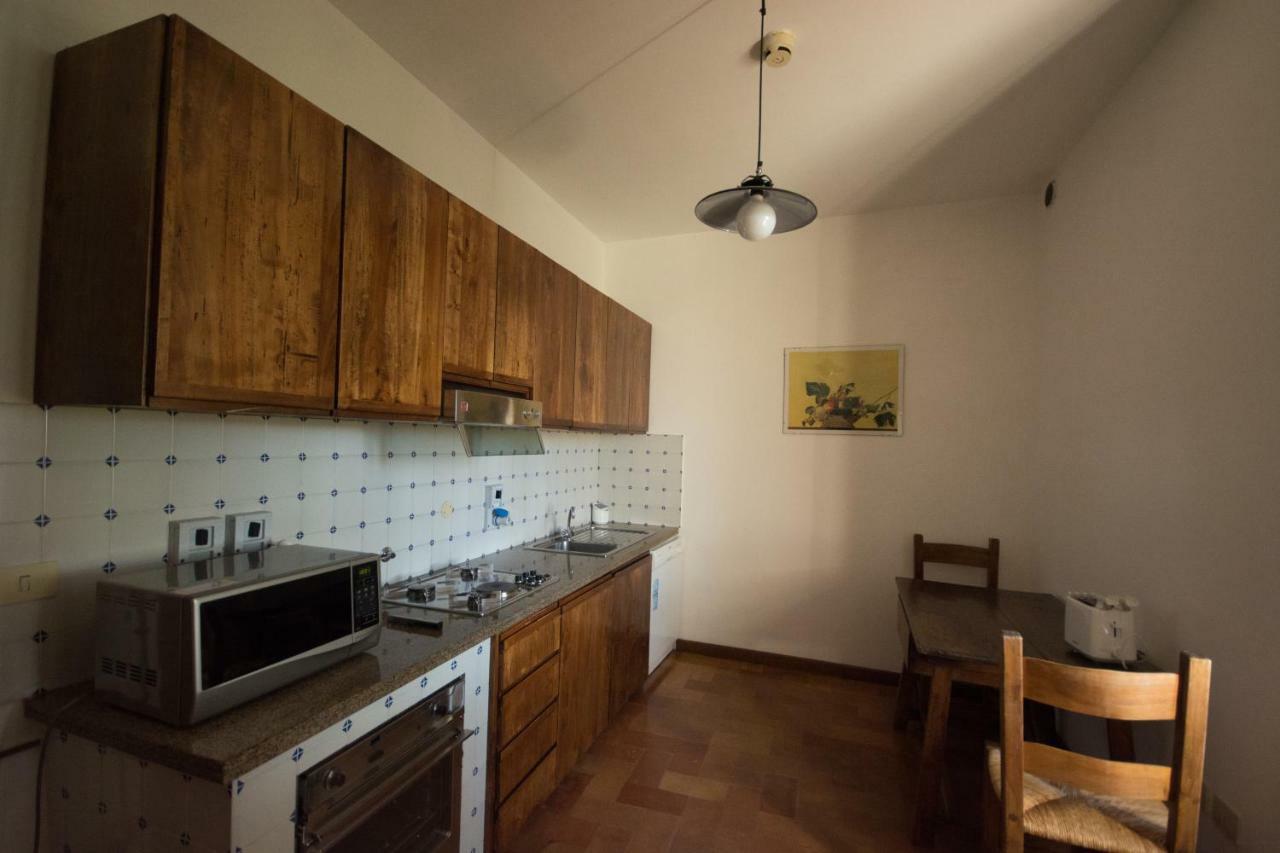 폴리뇨 Casa Dei Lecci 아파트 외부 사진